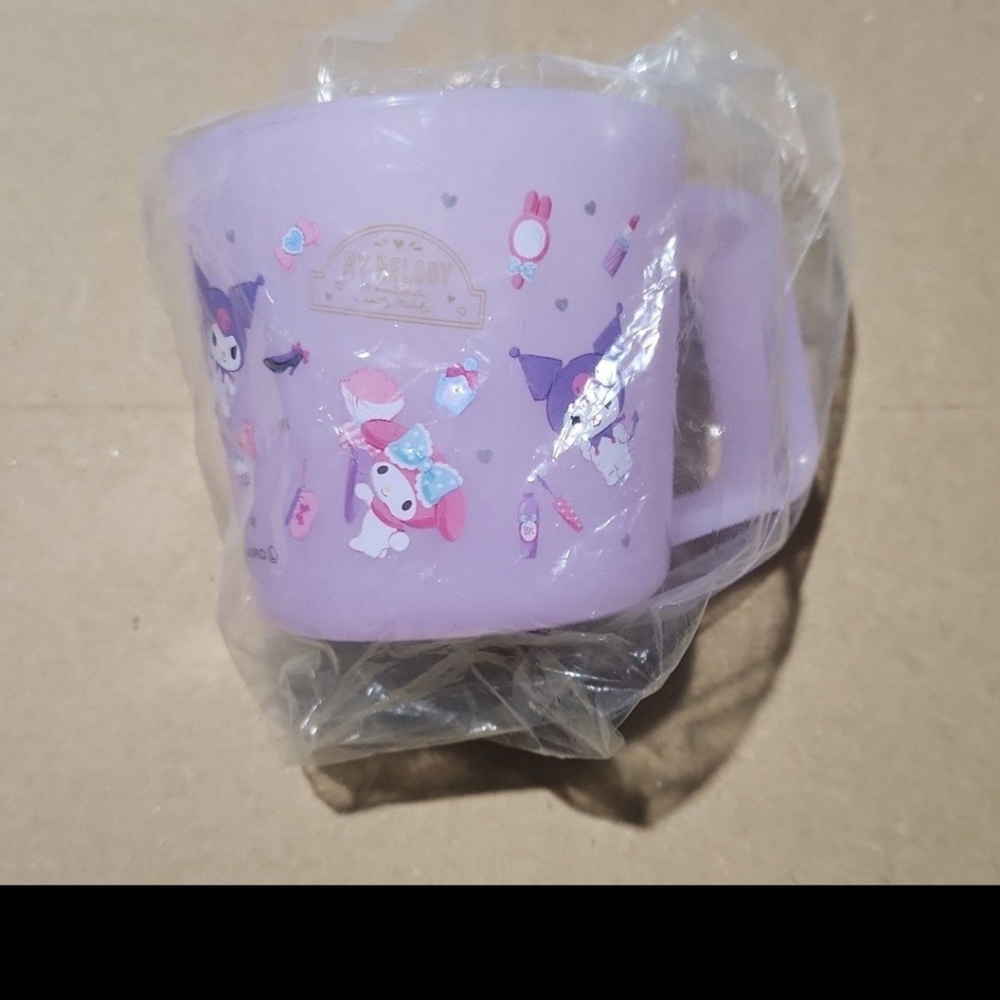 Sanrio my melody kuromi mini plastic mug from daiso NEW